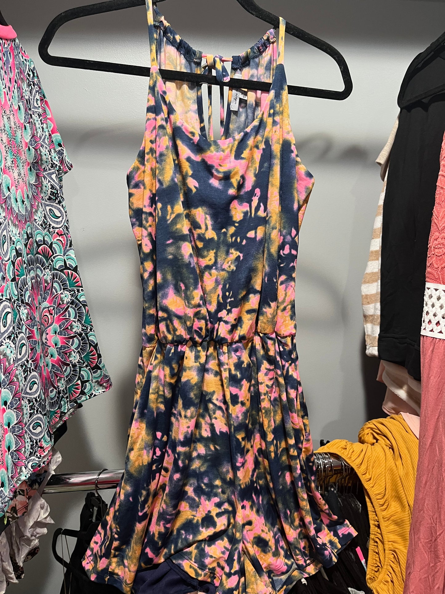 Medium dresses, rompers and bottoms- final sale