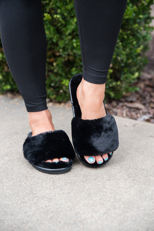 Fuzzy Slipper Sandals - 3 colors